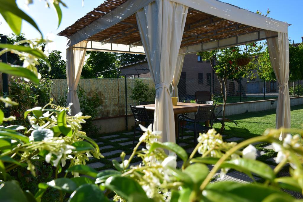 La Piccola Loggia Appartement Torrita di Siena Buitenkant foto